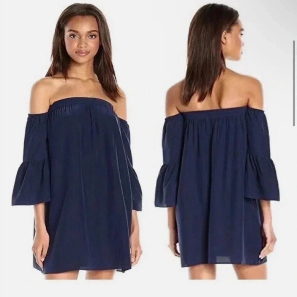 Lilly Pulitzer Navy Blue off shoulder dress
